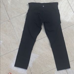 Lululemon Cropped Leggings